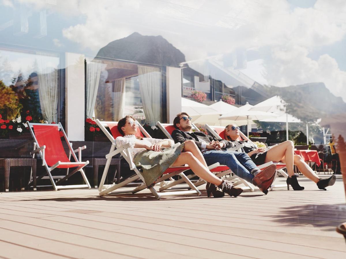 Burg Hotel Oberlech Eksteriør billede