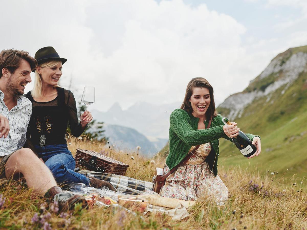 Burg Hotel Oberlech Eksteriør billede