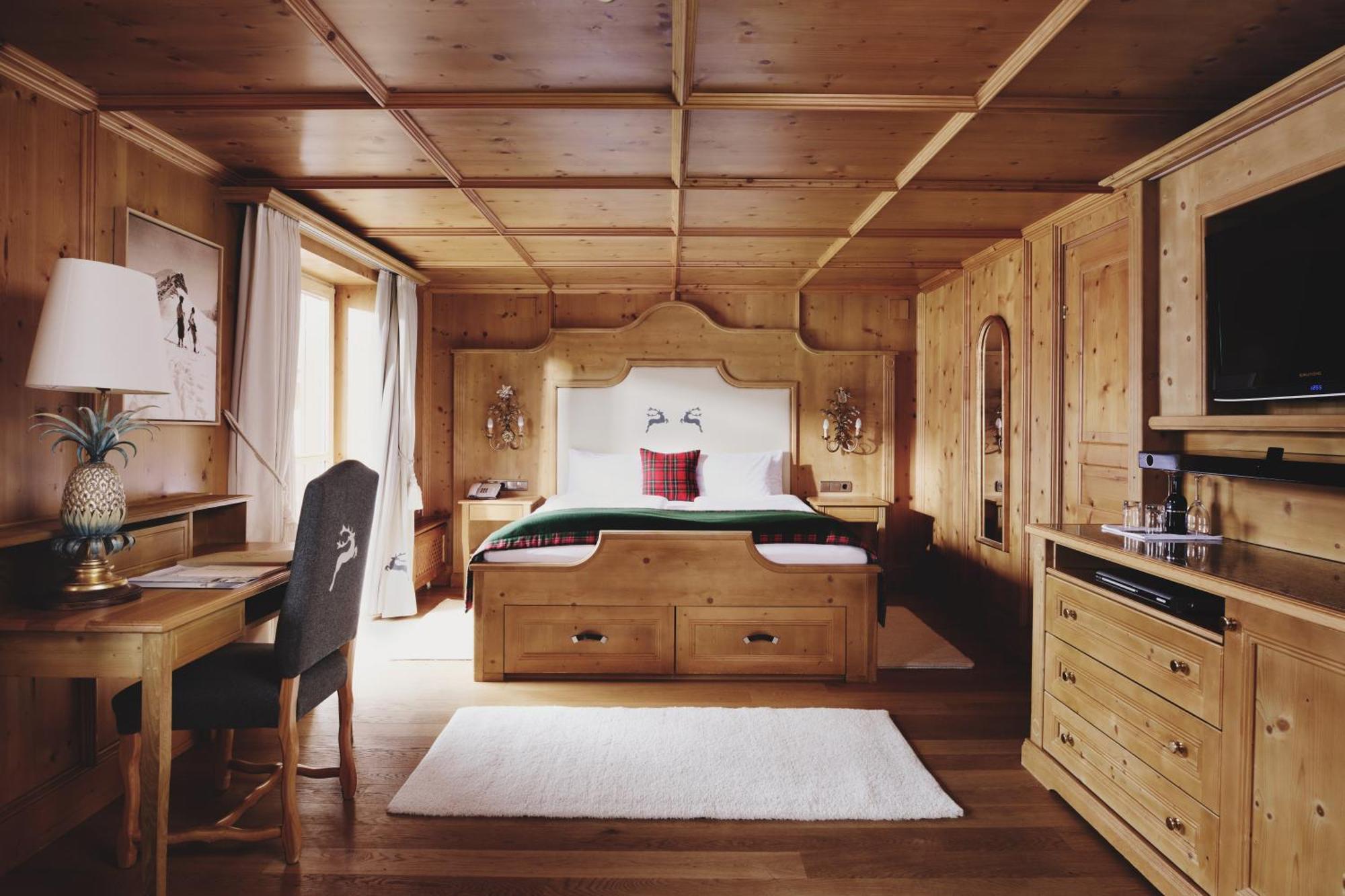Burg Hotel Oberlech Eksteriør billede