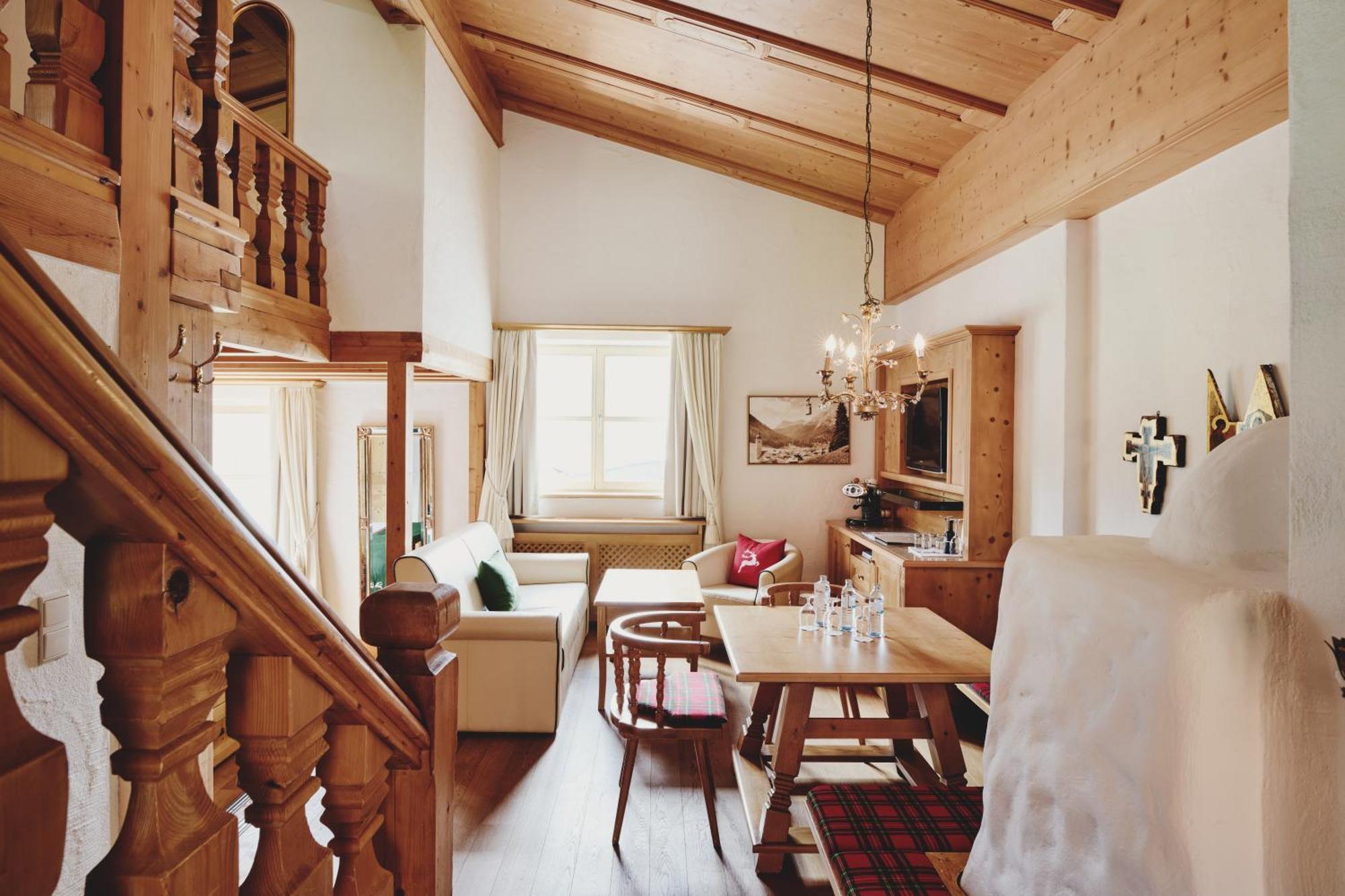 Burg Hotel Oberlech Eksteriør billede