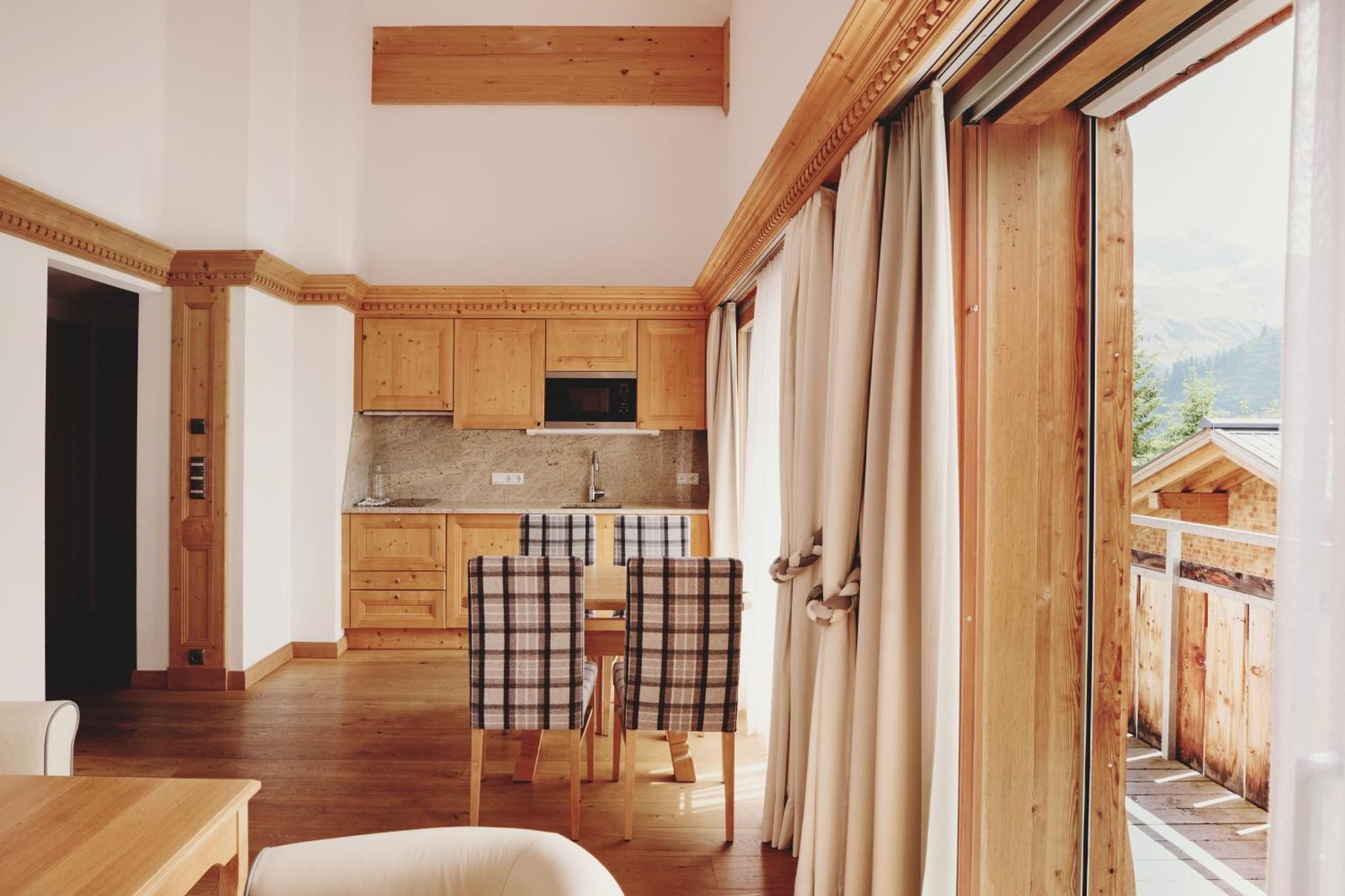 Burg Hotel Oberlech Eksteriør billede