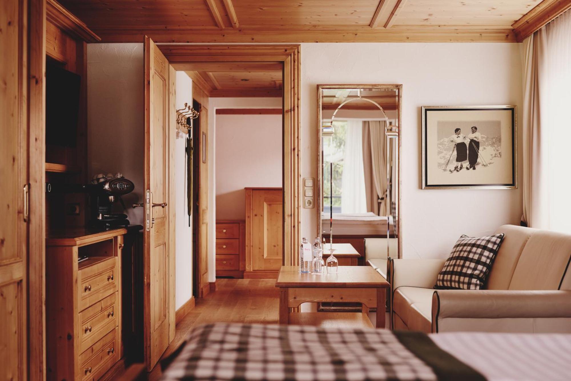 Burg Hotel Oberlech Eksteriør billede