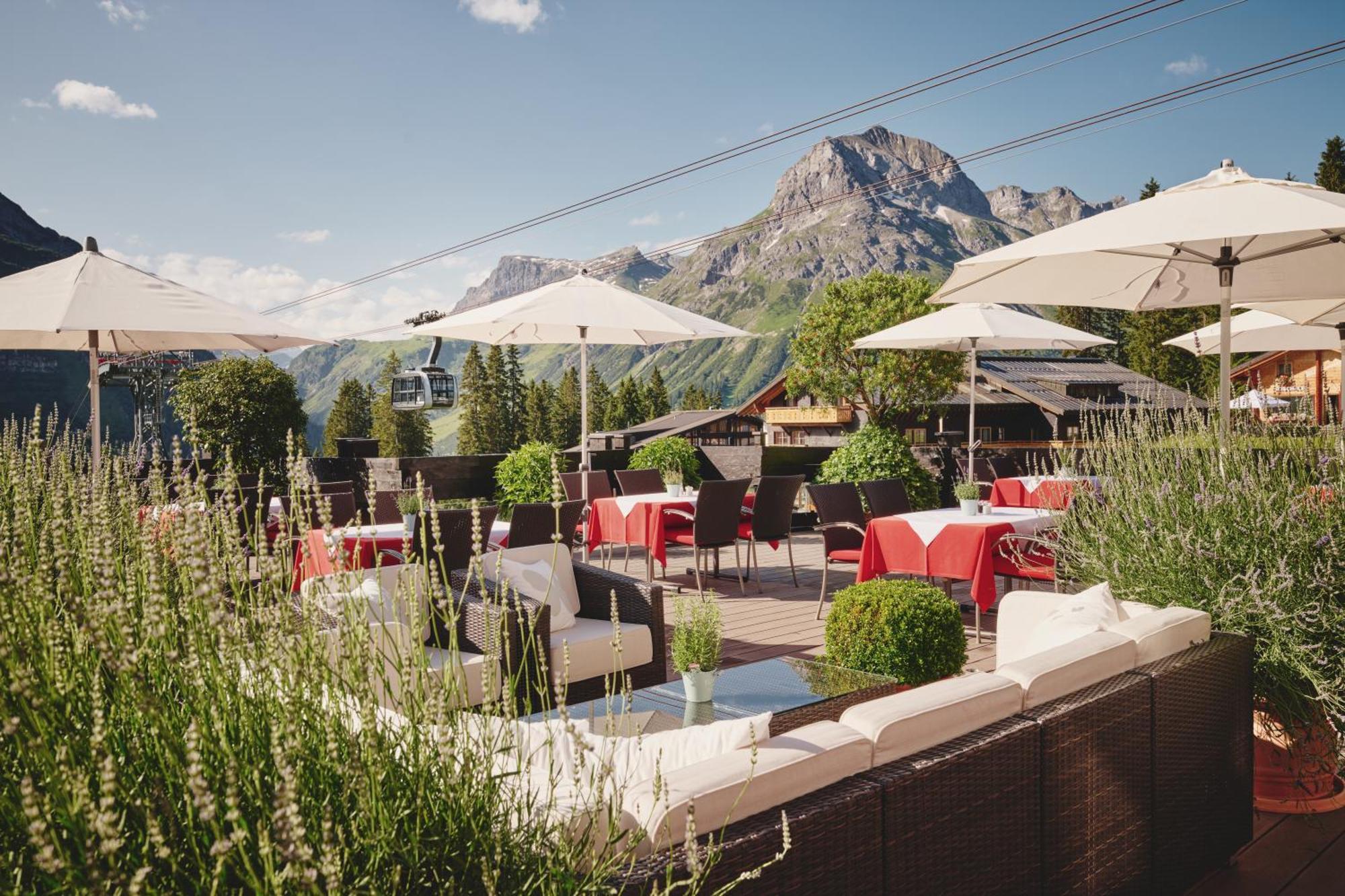 Burg Hotel Oberlech Eksteriør billede