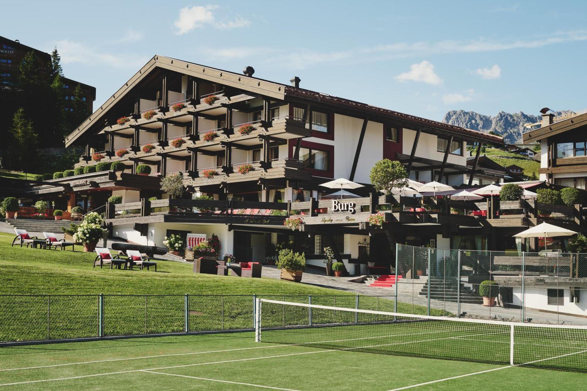 Burg Hotel Oberlech Eksteriør billede