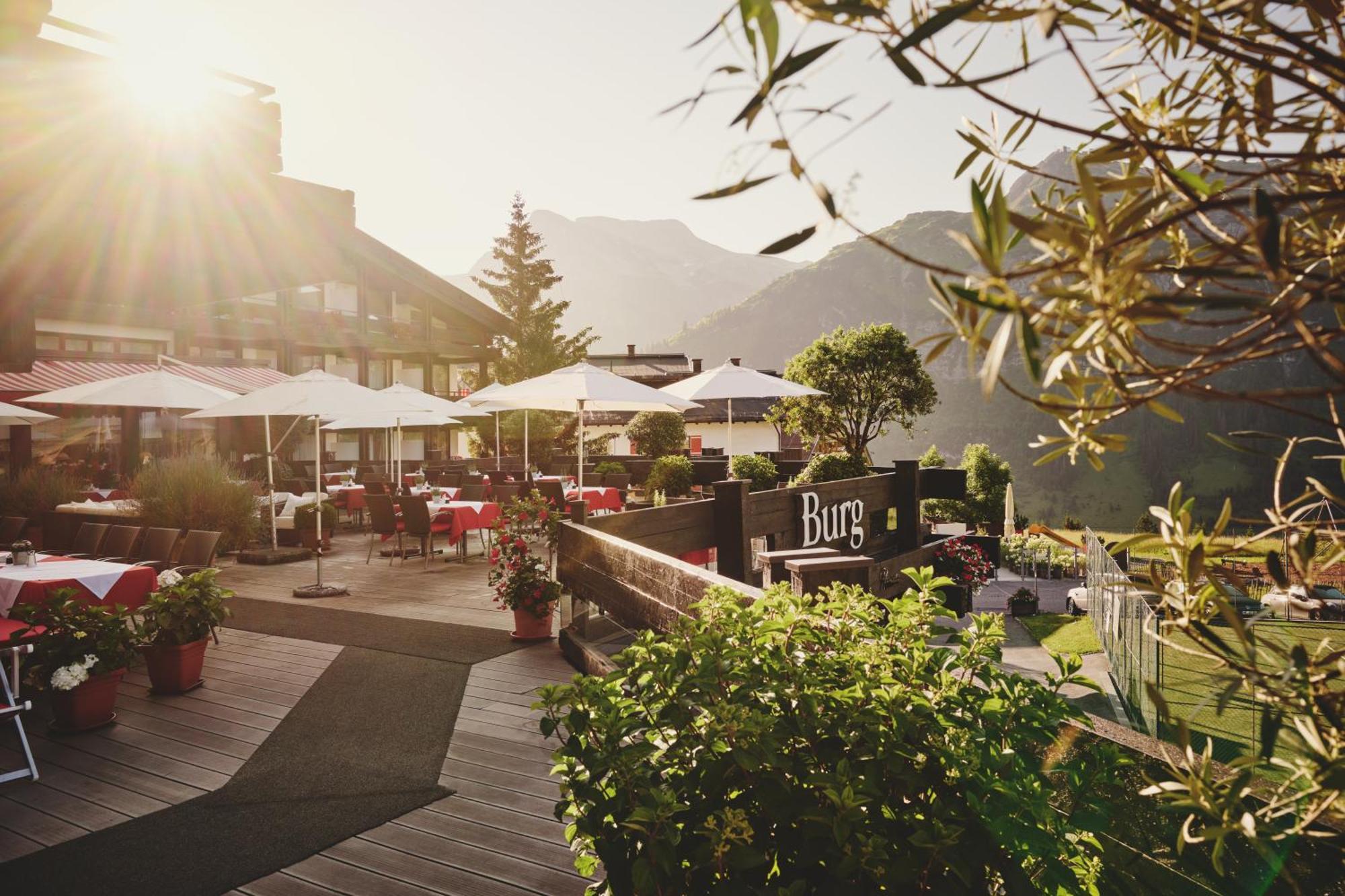 Burg Hotel Oberlech Eksteriør billede